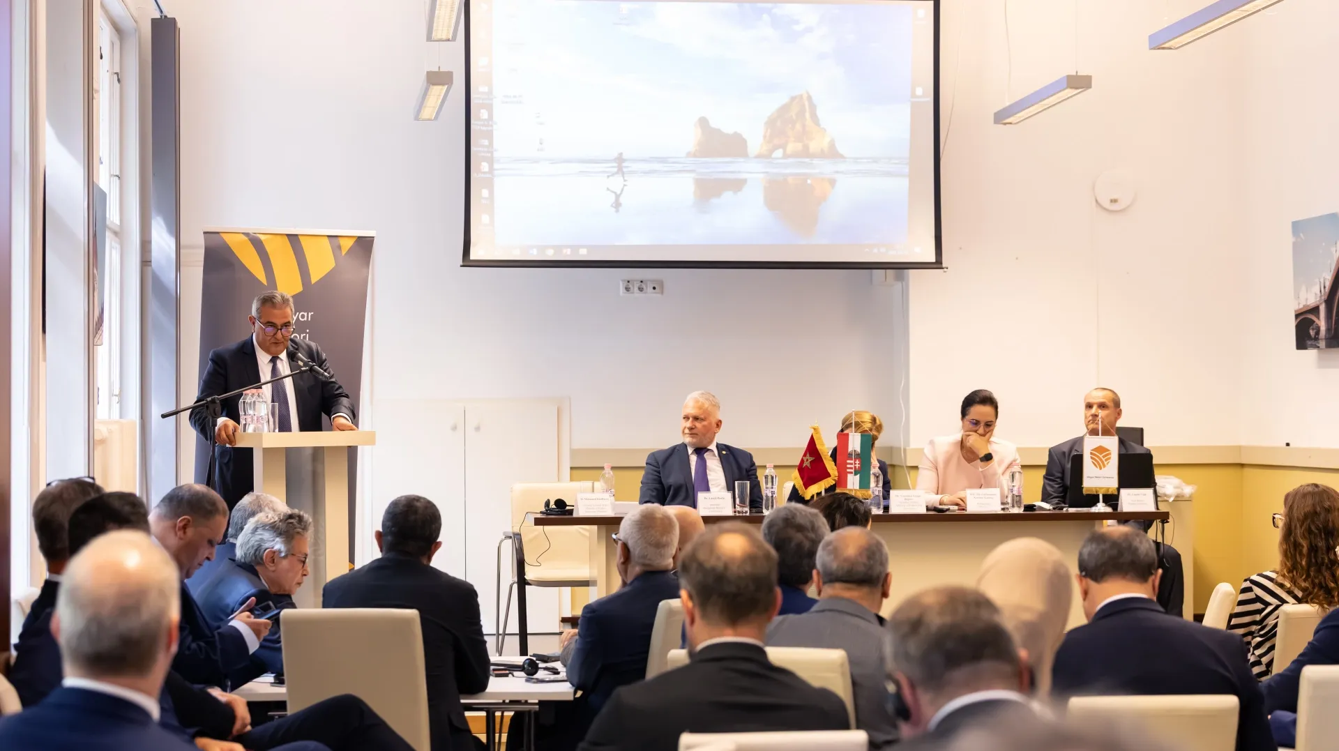 Hungarian and Moroccan university leaders, as well as former and current Moroccan students, participated in the forum